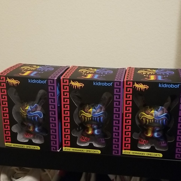 Kidrobot Omecoatl vinyl - Picture 1 of 3